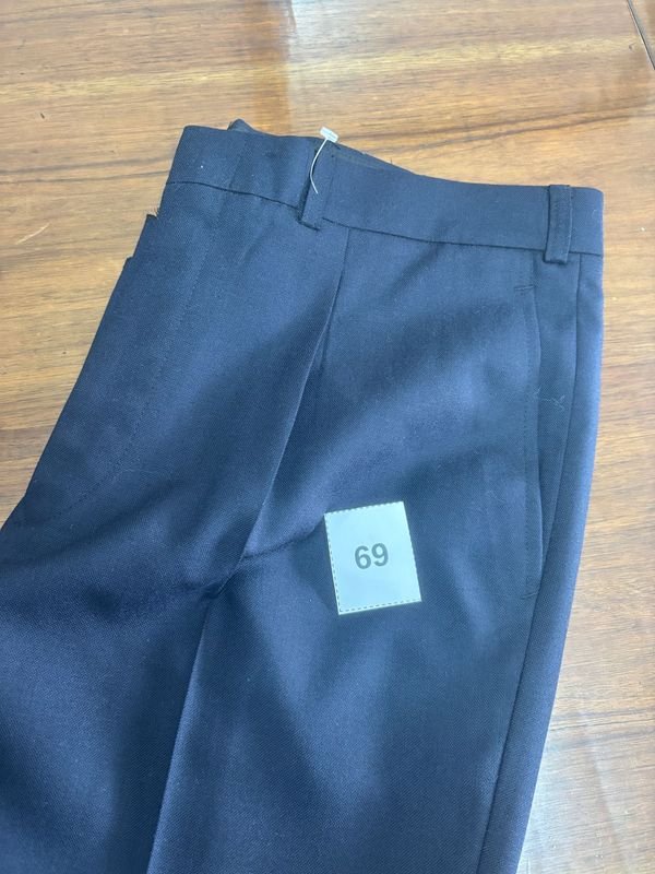 Pantalón de Vestir Azul Marino Talle 54 Marca Stilo Uomo