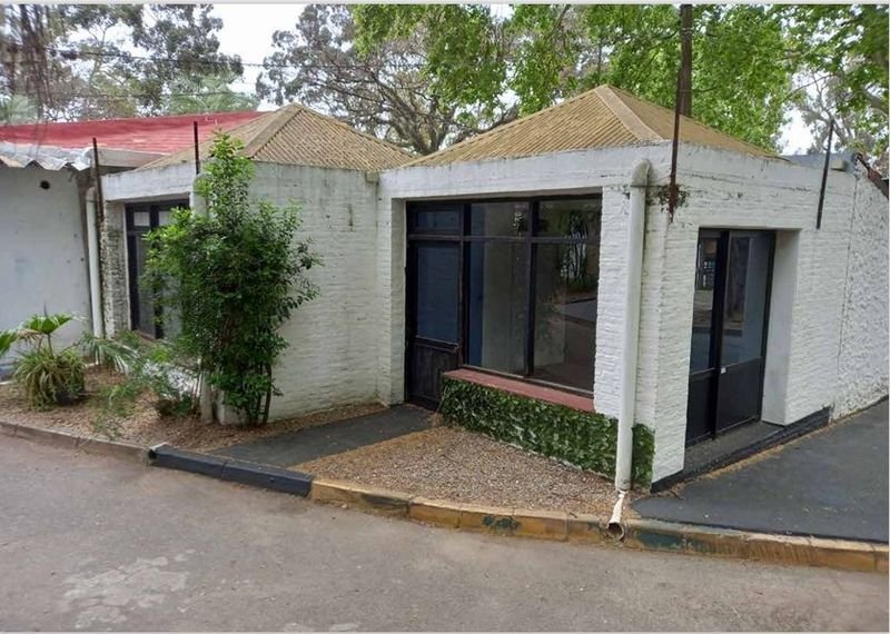 Item 893971 - Image 0