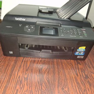 Impresora multifunción de tinta de la marca Brother, específicamente el modelo MFC-J430W. - imagen 6