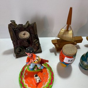 Lote de Adornos: Veleros, Reloj, Mamushka, Sombrero Mexicano y Ciervo de Barro - imagen 2