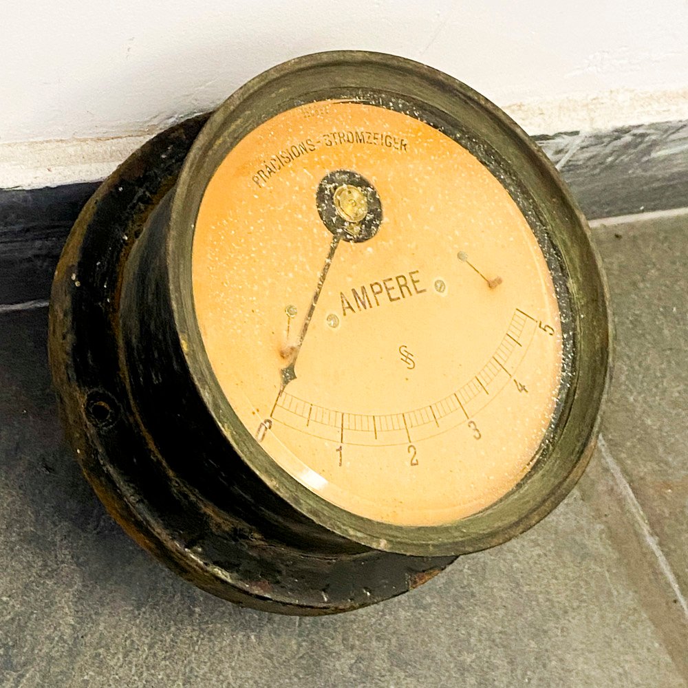 Item 489800 - Image 1