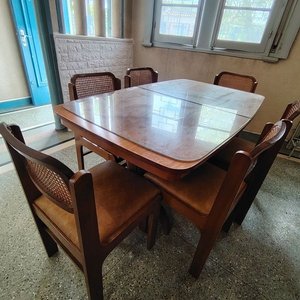 Mesa de Comedor de Madera con 6 Sillas Estilo Clásico - imagen 4