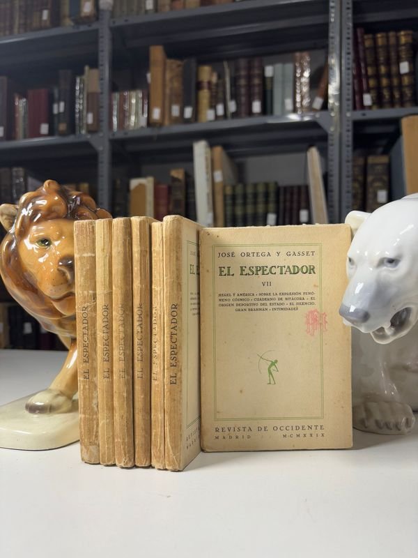 Lote anterior: Libros de José Ortega y Gasset en 7 Volúmenes, 1928