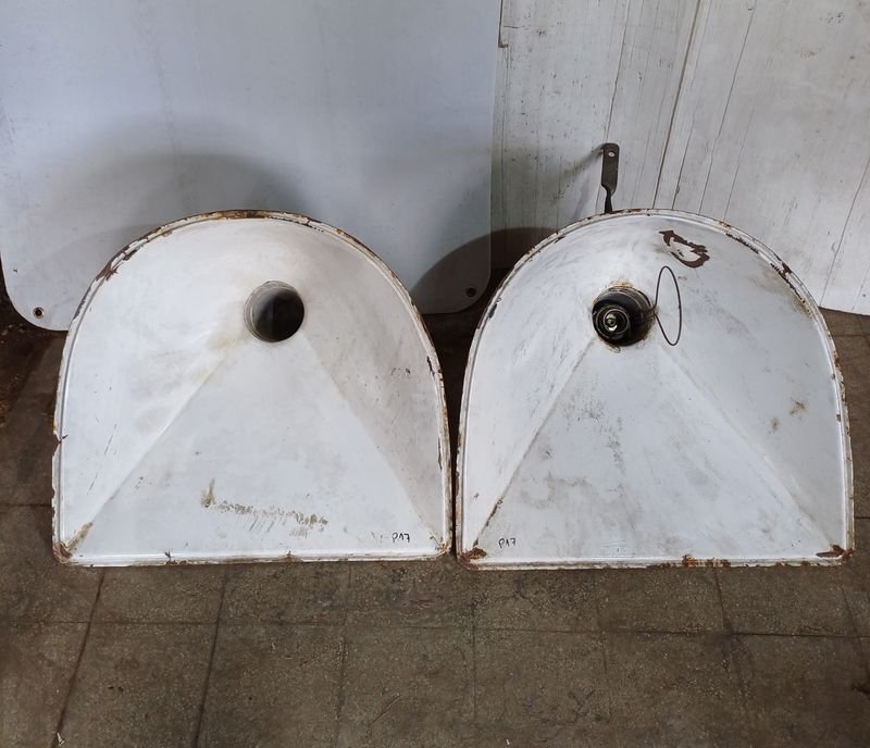 Lote anterior: Lámparas industriales antiguas esmaltadas para decoración
