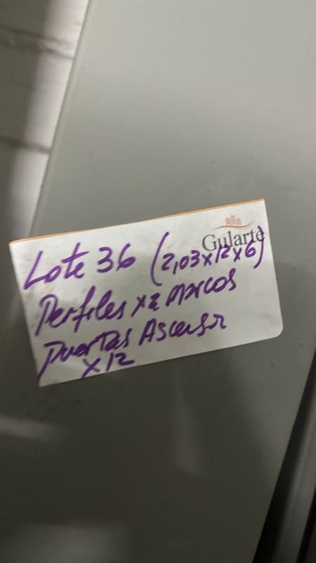Perfiles de metal para marco de ascensor - imagen 2