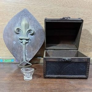 Cofrecito Vintage, Paraguero de Pared y Vasito para Lavar Ojos - imagen 6