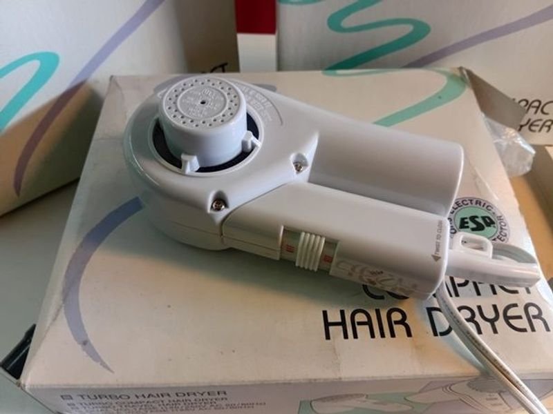 Secadores de pelo plegables para viaje, nuevos y funcionales - imagen 4