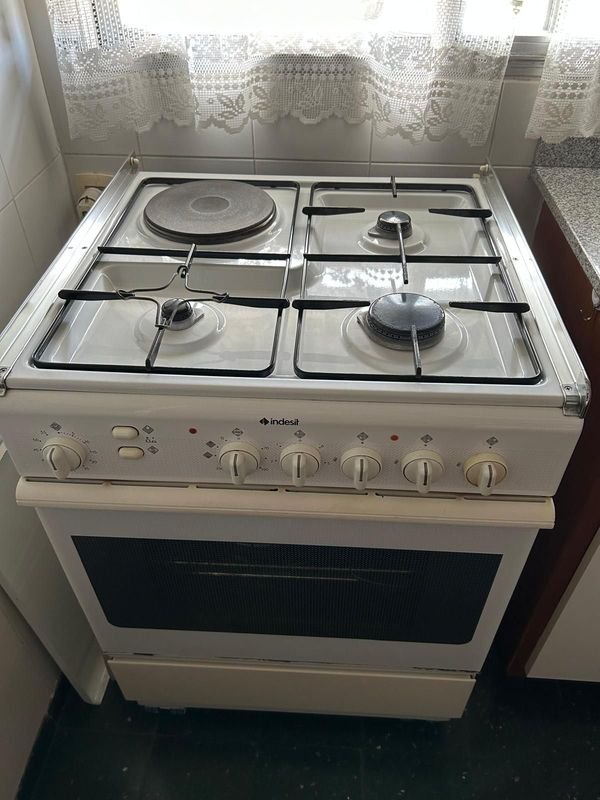 Item 882825 - Image 1