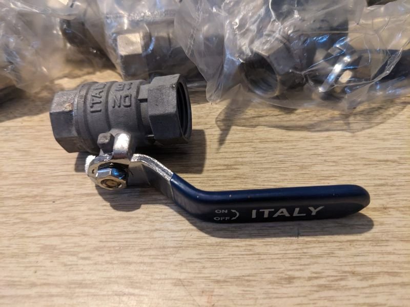 Item 851690 - Image 1