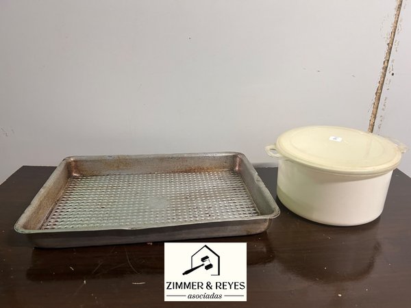 Asadera Metálica con Tapa para Recipiente