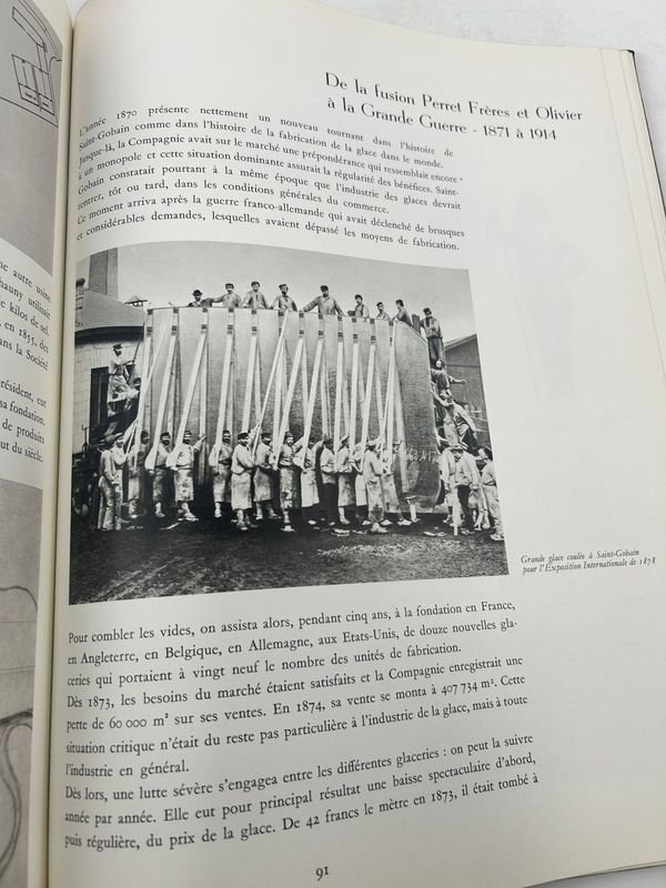 Libro sobre la industria del vidrio: historia y desarrollo - imagen 5