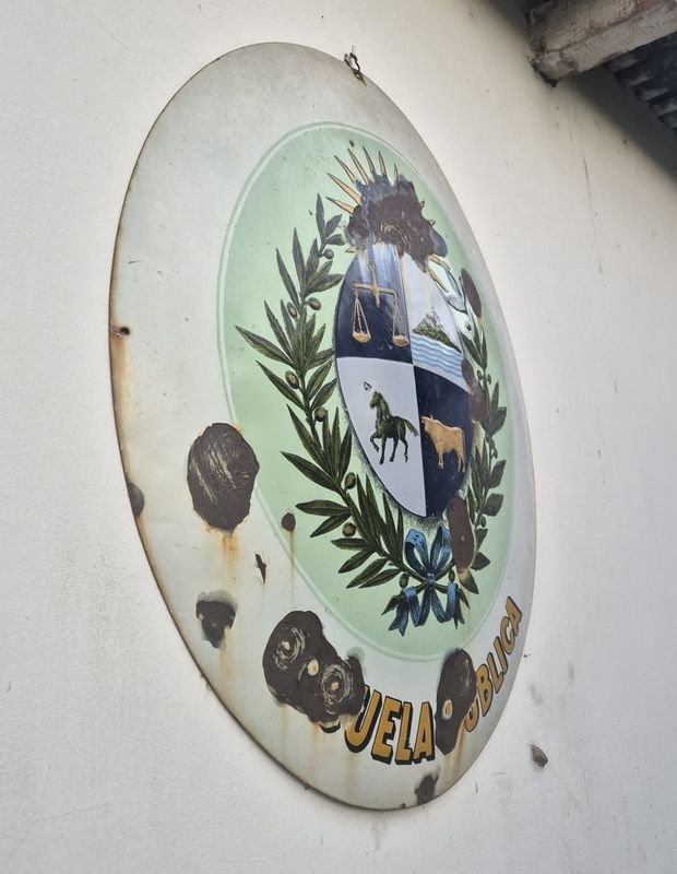 Item 847298 - Image 1