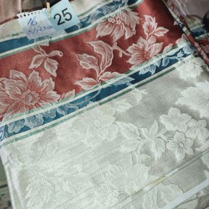 16 Cubremanteles Estampados Florales con Rayas - imagen 2