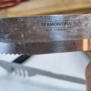 Lote de Utensilios para Asado: Tablas de Madera y Acero Inoxidable Tramontina - imagen 4