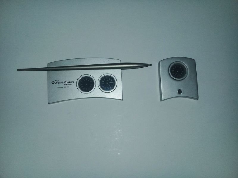 Porta lapicera de escritorio con reloj antiguo - imagen 3