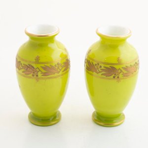 Par de Floreros de Opalina Amarilla con Detalles Dorados - 15cm - imagen 2