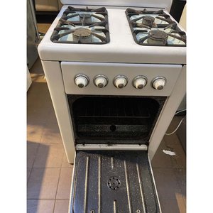 Cocina a Super Gas Tem con 4 Hornallas y Horno - imagen 2