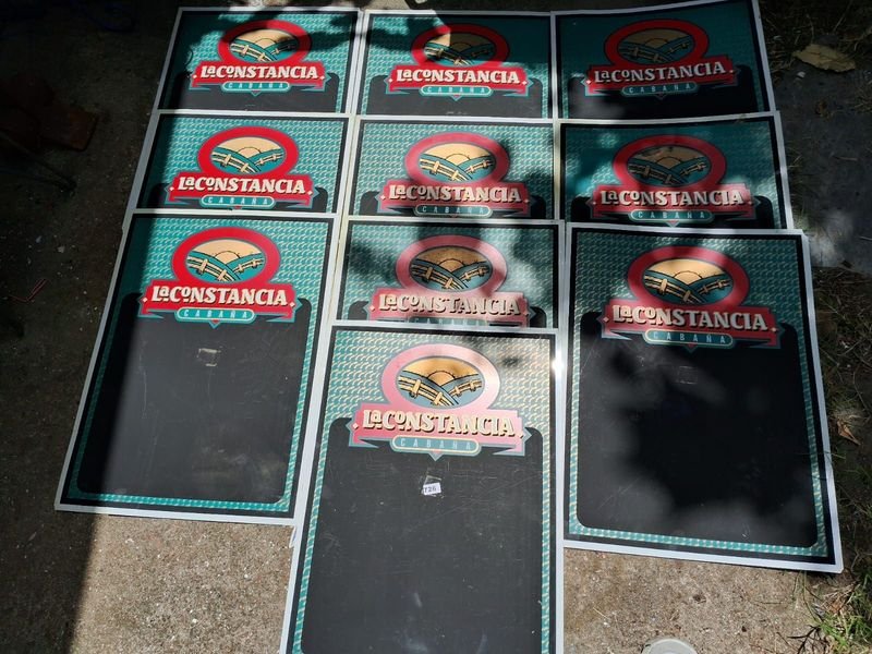 Lote anterior: Lote de carteles rectangulares para tiza de La Constancia Cabaña