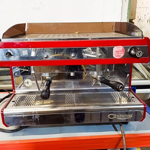 Lote anterior: Máquina de Café Comercial Astoria Profesional con Dos Brazos