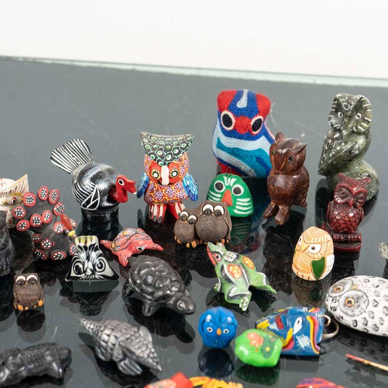 Lote de figuras de diferentes materiales, búhos y otros - imagen 2