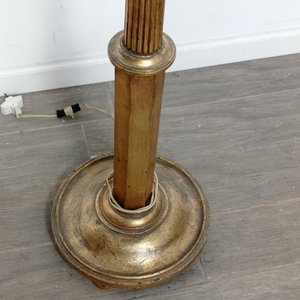 Lámpara de Pie Dorada a la Hoja con Base de Madera y Pantalla Restaurada - imagen 3