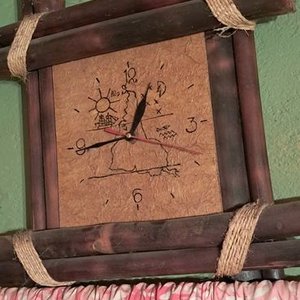 Reloj de Pared Rústico con Diseño de Mapa - imagen 3