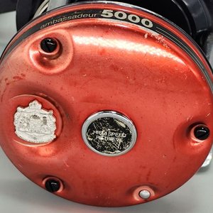 Reel Rotativo Abu Garcia Ambassadeur 5000 Clásico Sueco - imagen 2
