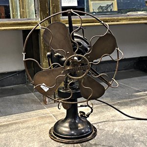 Ventilador Antiguo Marelli con Paletas de Bronce - Funciona - imagen 2
