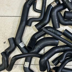 Lote de Caños de Goma para Radiador y Mangueras - imagen 3