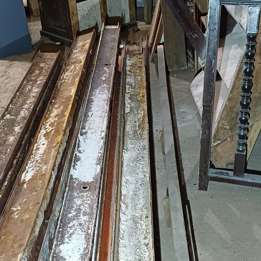 Item 16764 - Image 1