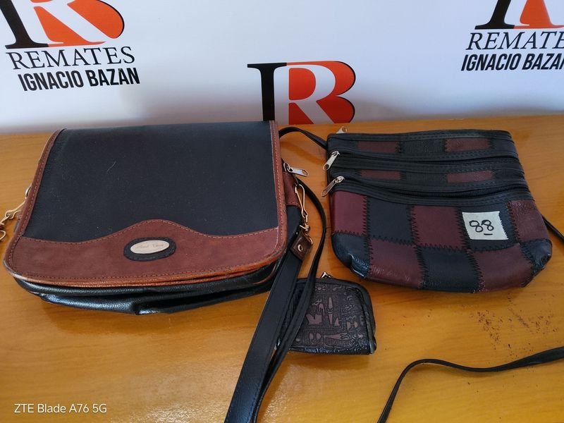 Lote siguiente: Carteras de alta calidad