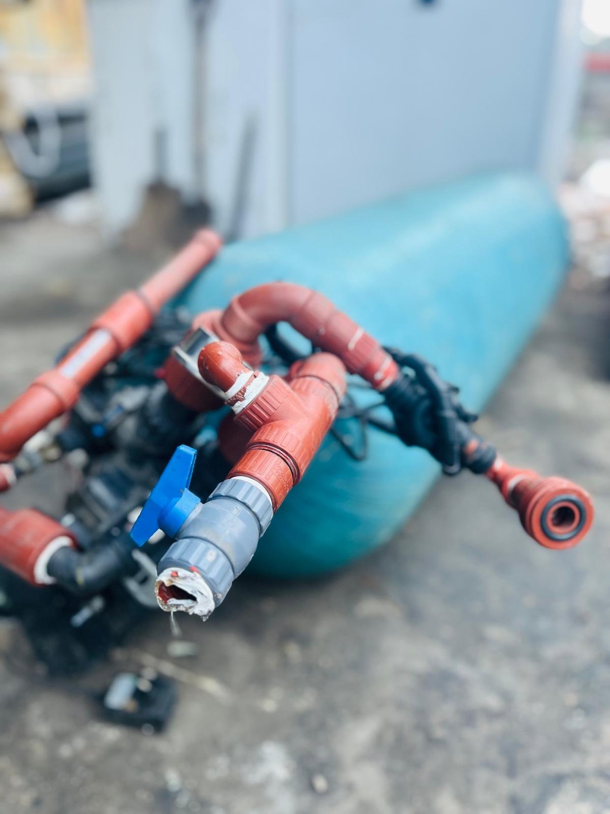Tanque Hidroneumático de Fibra de Vidrio con Accesorios