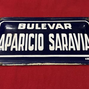 Chapa de Calle "Bulevar Aparicio Saravia" Antigua - imagen 2