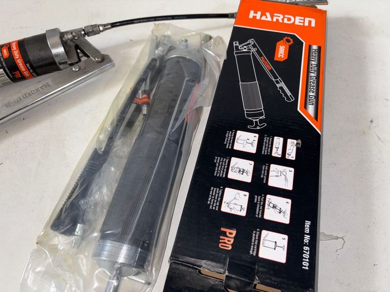 Pistola de engrasar desconocida para la venta - imagen 4