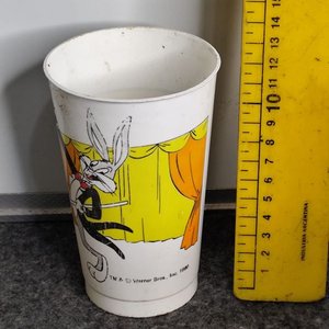 Lote anterior: Vaso Coleccionable Mirinda Bugs Bunny Años 90 Warner Bros.