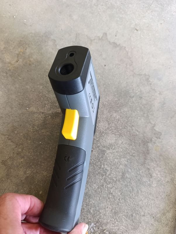 Nivel y Termómetro Laser - Herramientas de Medición - imagen 2
