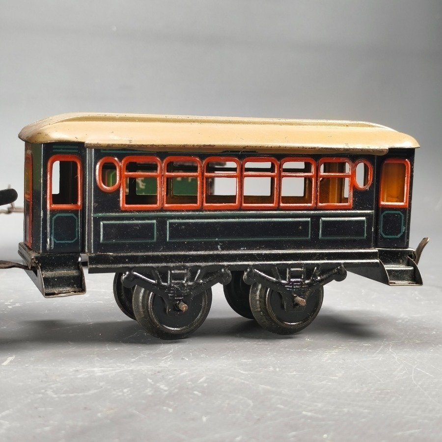 Item 17735 - Image 3