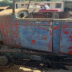 Automóvil Antiguo de Colección - Proyecto de Restauración - imagen 2