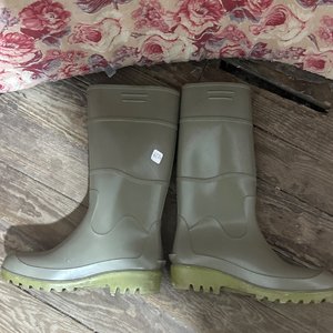 Lote anterior: Botas de Goma Verdes Talle 40