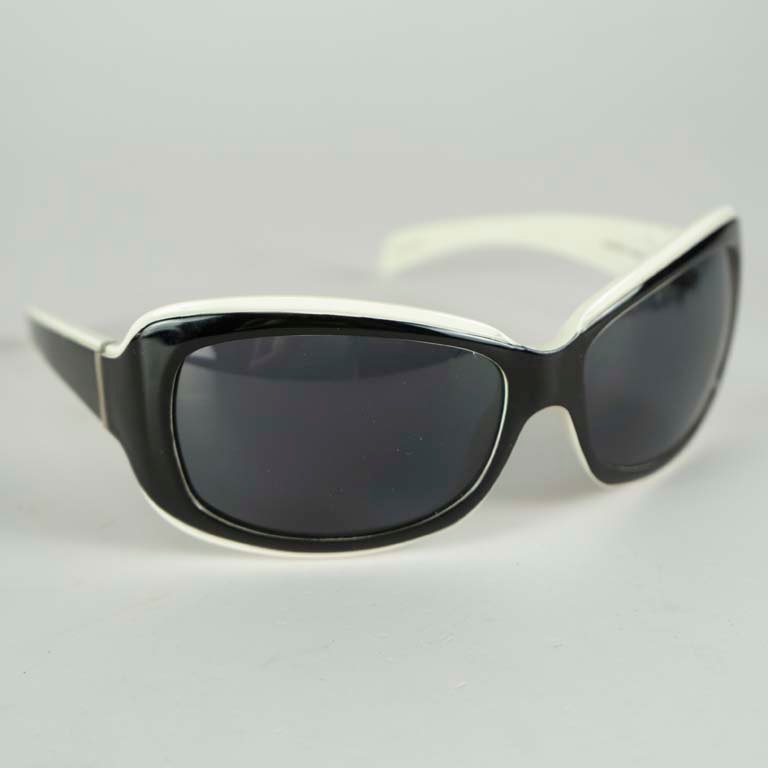 Item 2103809 - Image 0