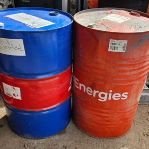 Lote siguiente: Lote: 2 tanques chapa 200l