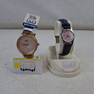 Lote anterior: Lote de 2 Relojes de Pulsera: Q&Q Dorado con Cristales y Okusai Rosa