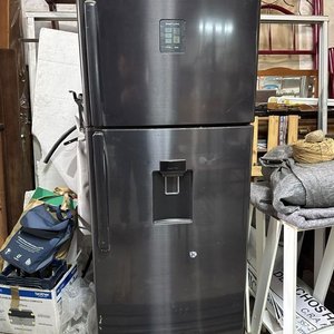 Lote siguiente: Heladera Enxuta Frío Seco RENX3450 con Dispensador de Agua