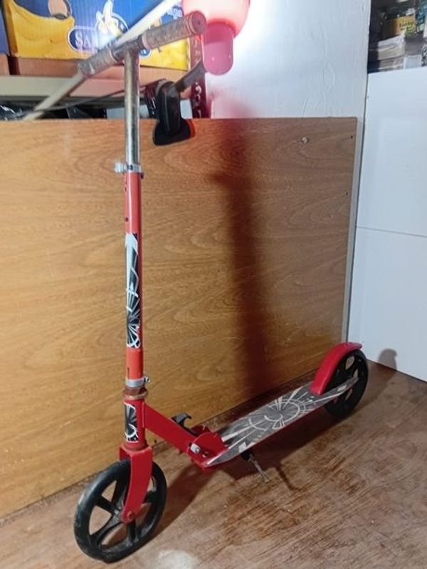 Lote siguiente: Monopatín de scooter en venta - Accesorios para Vehículos