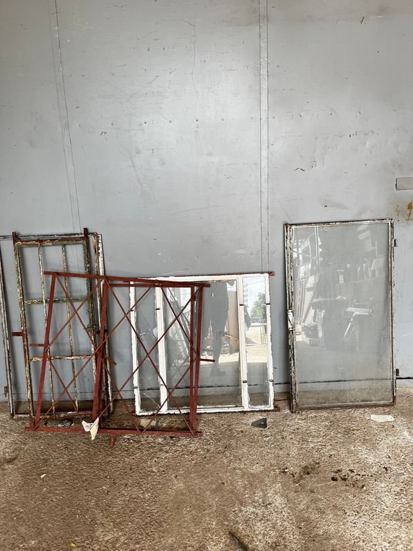 Item 891160 - Image 1