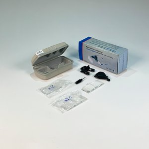 Lupa para Lentes con Tres Aumentos y Estuche Gris - imagen 1