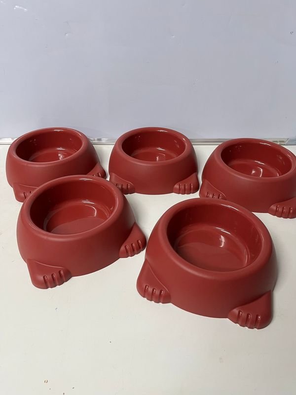 2 Comederos Plásticos para Mascotas Color Terracota