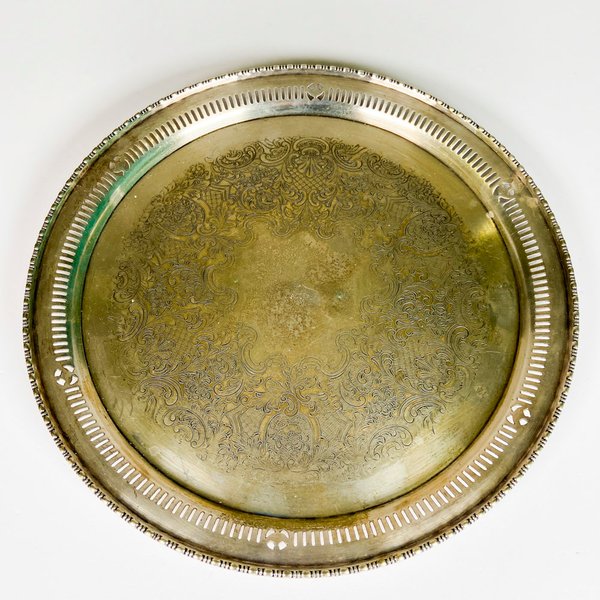 Bandeja de metal redonda y decorada - imagen 4