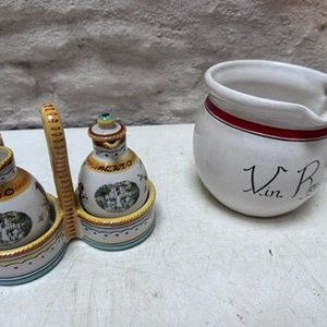 Lote de Jarras y Set de Aceite y Vinagre Antiguos - imagen 3