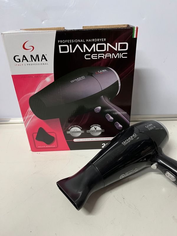 Secador de Pelo Gama Diamond Ceramic 2300W Negro